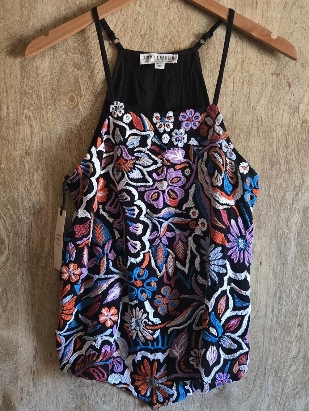 Idyllwind by Miranda Lambert Women's Chateau Embroidered Tank Top